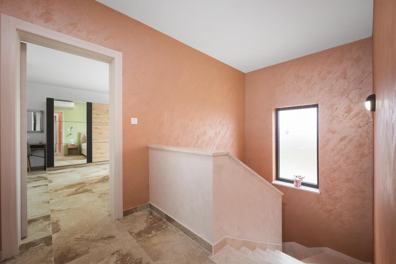 Villa Nur プーラ エクステリア 写真